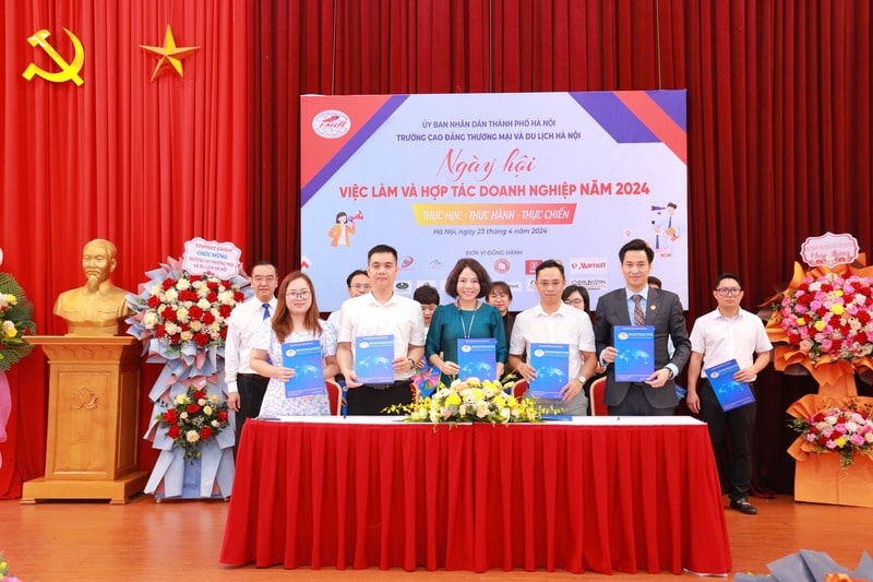 Ký kết